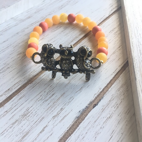 Handmade Jewelry - Orange Crackle Agate & Owl Stretch Bracelet